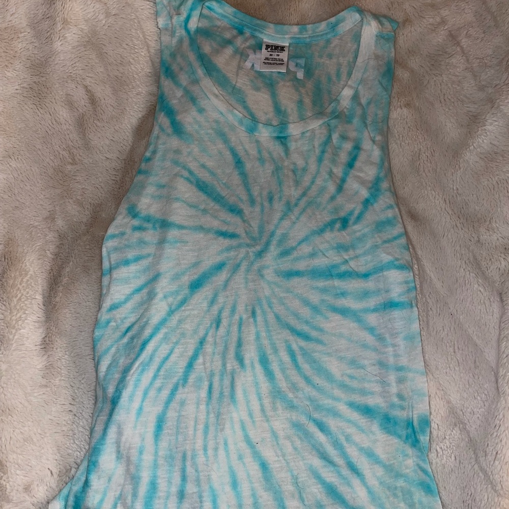 VS muscle shirt